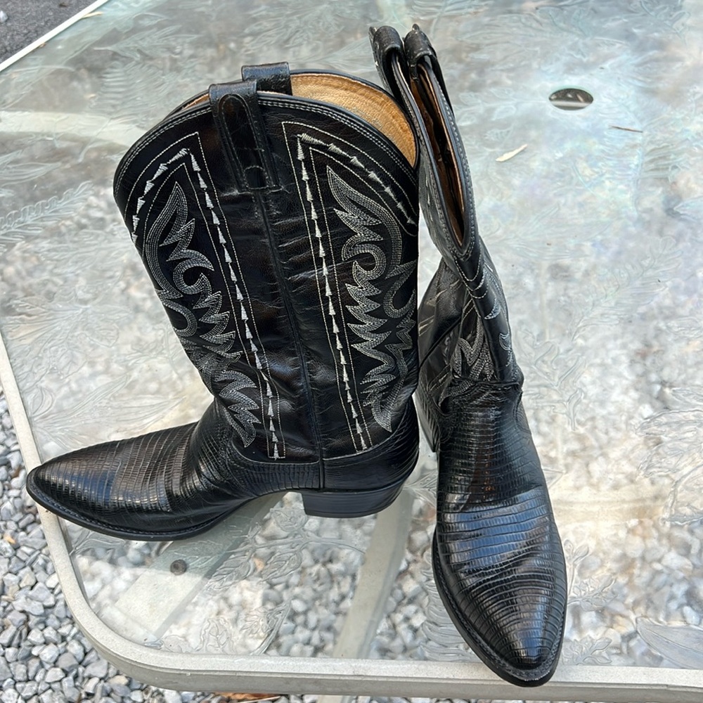 Dan Post Men’s Black Boots, Size 9.5D, EUC, MAKE AN OFFER!!!
